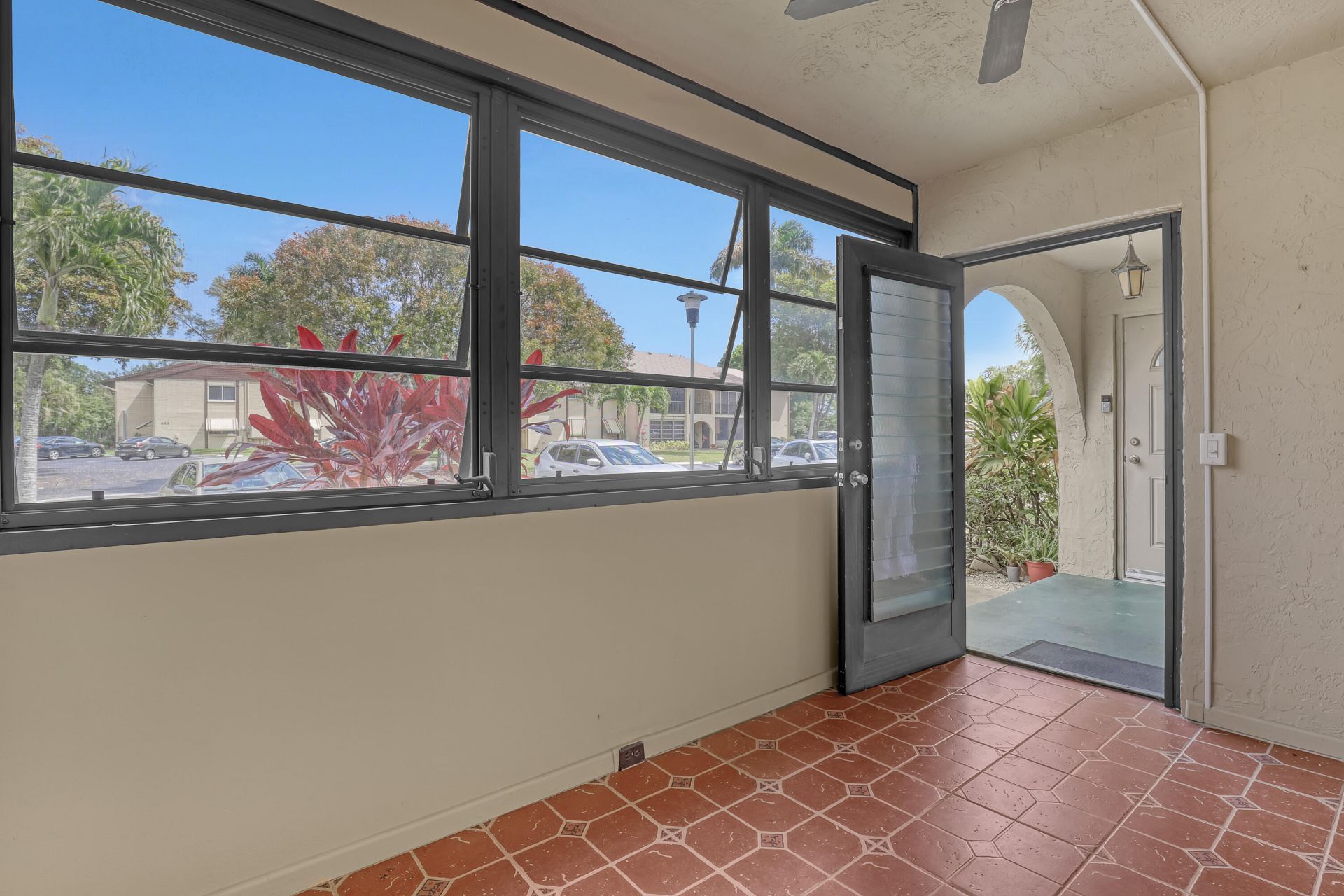 339 Pine Ridge Circle, Unit D-1, Greenacres, FL 33463 Photo