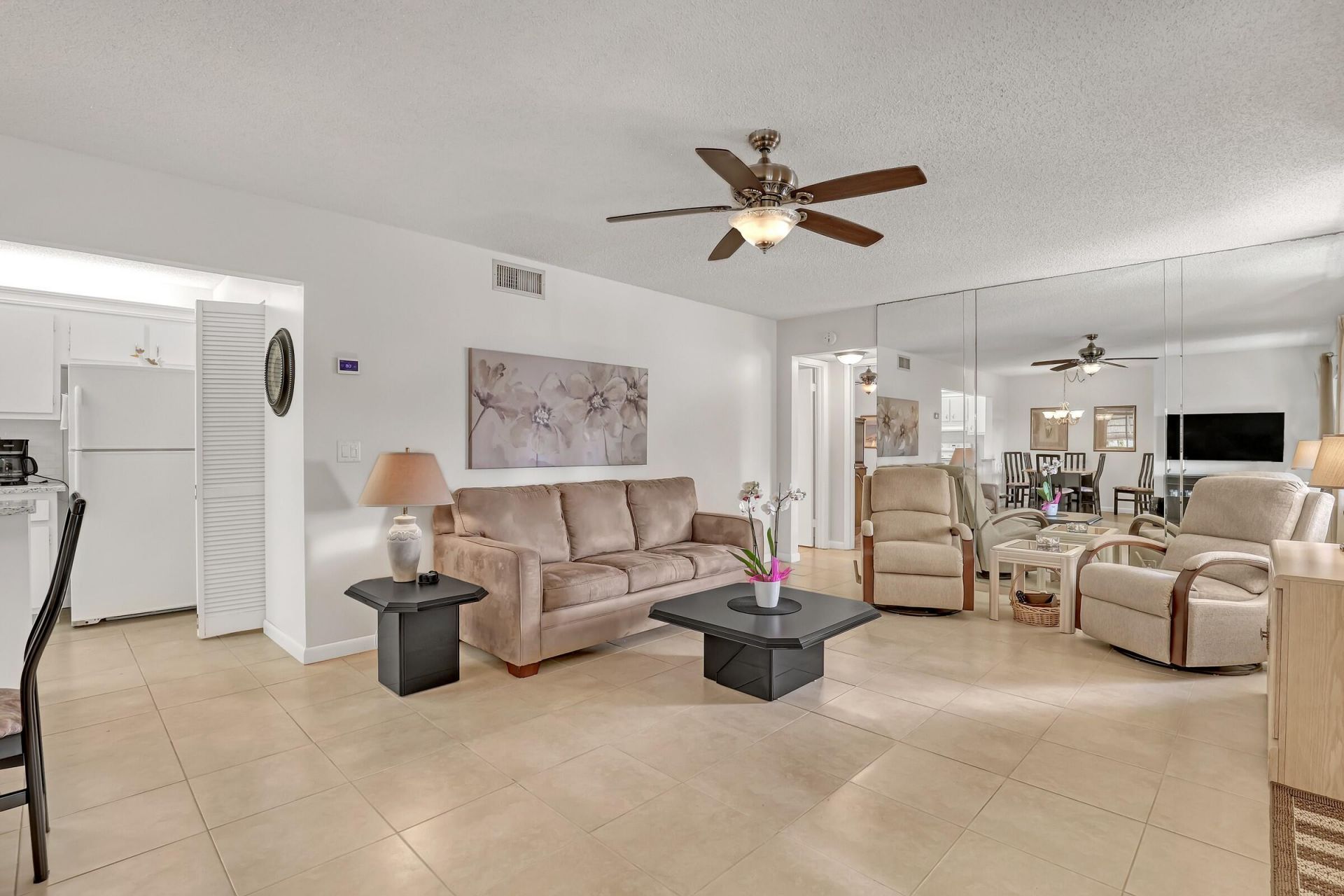 337 Pine Ridge Circle, Unit D-2, Greenacres, FL 33463 Photo