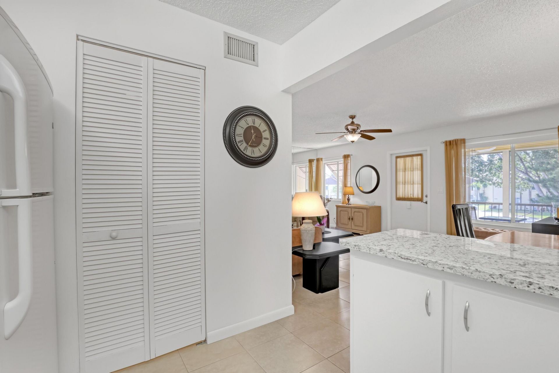 337 Pine Ridge Circle, Unit D-2, Greenacres, FL 33463 Photo