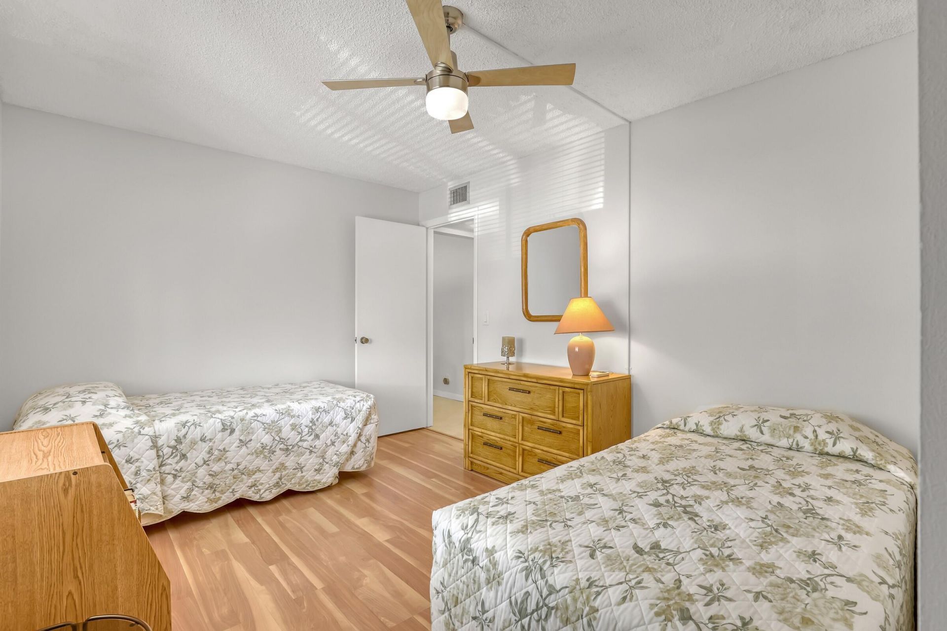 337 Pine Ridge Circle, Unit D-2, Greenacres, FL 33463 Photo