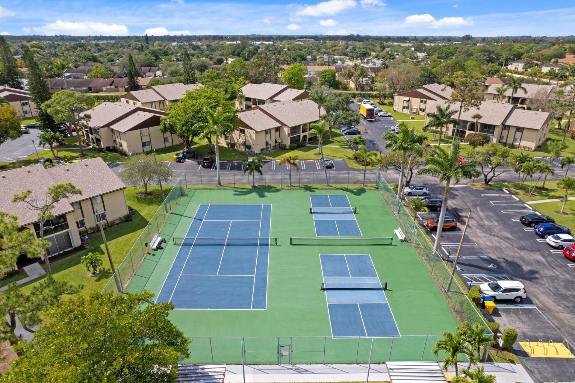 337 Pine Ridge Circle, Unit D-2, Greenacres, FL 33463 Photo