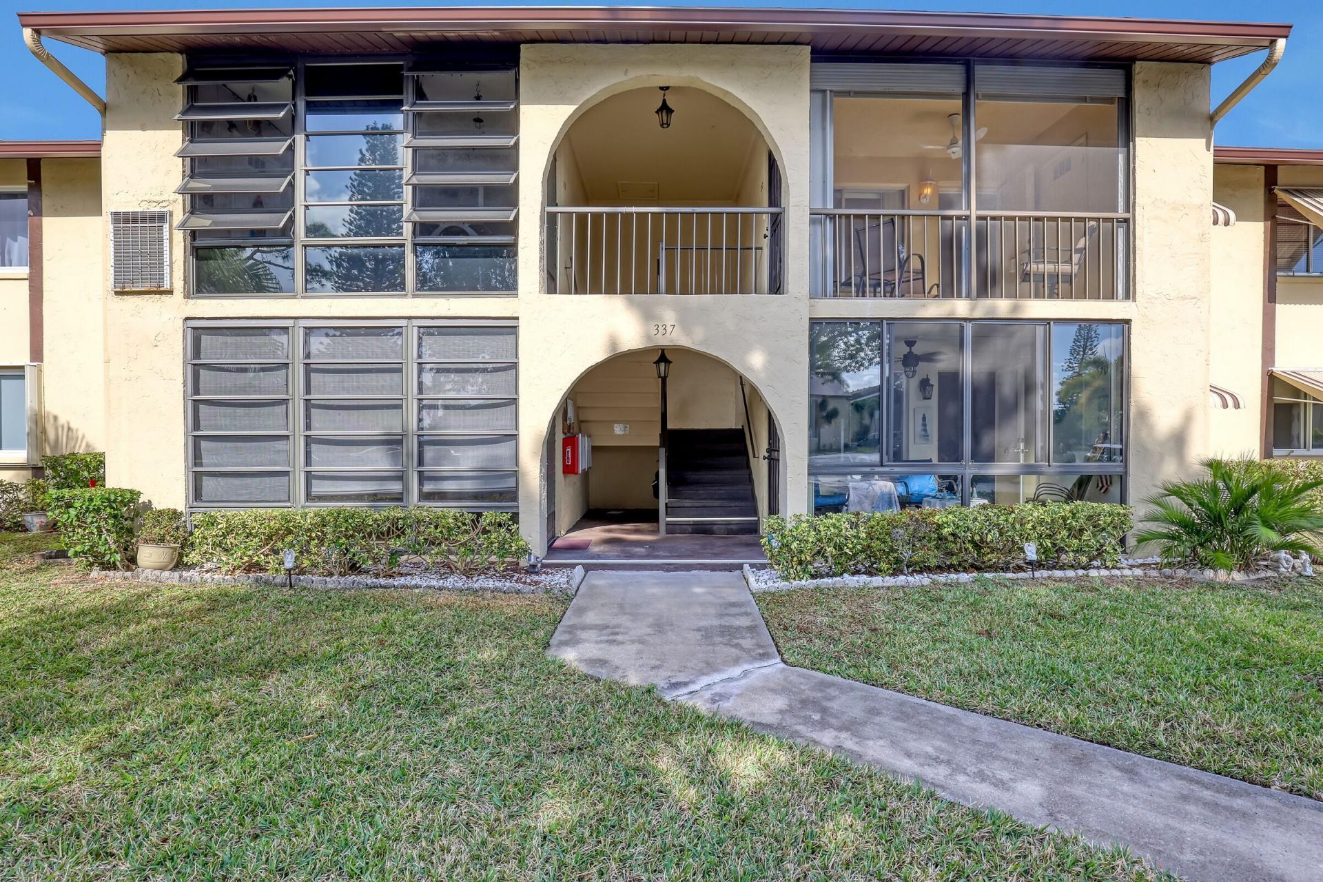 337 Pine Ridge Circle, Unit D-2, Greenacres, FL 33463 Photo