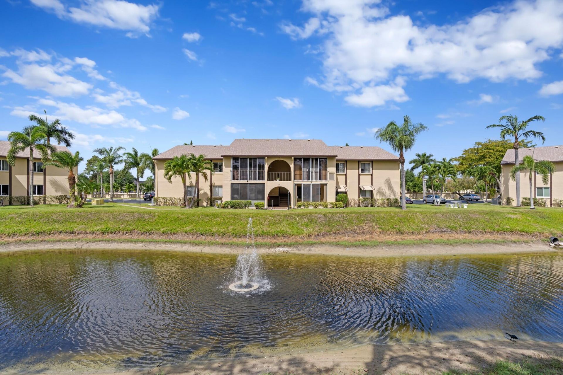 336 Pine Ridge Circle, Unit B-1, Greenacres, FL 33463 Photo