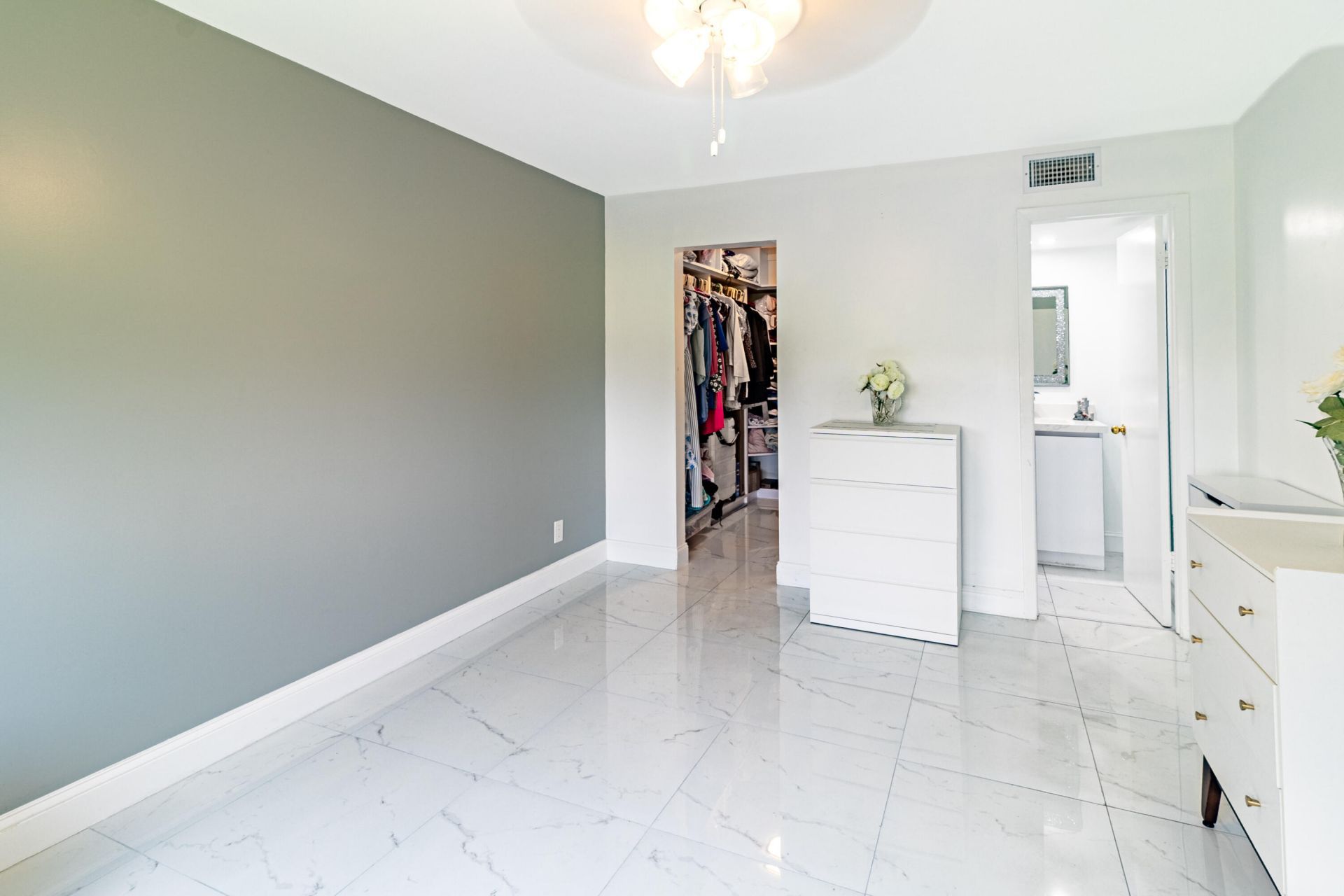 10331 Sunrise Lakes Boulevard, Unit 302, Sunrise, FL 33322 Photo
