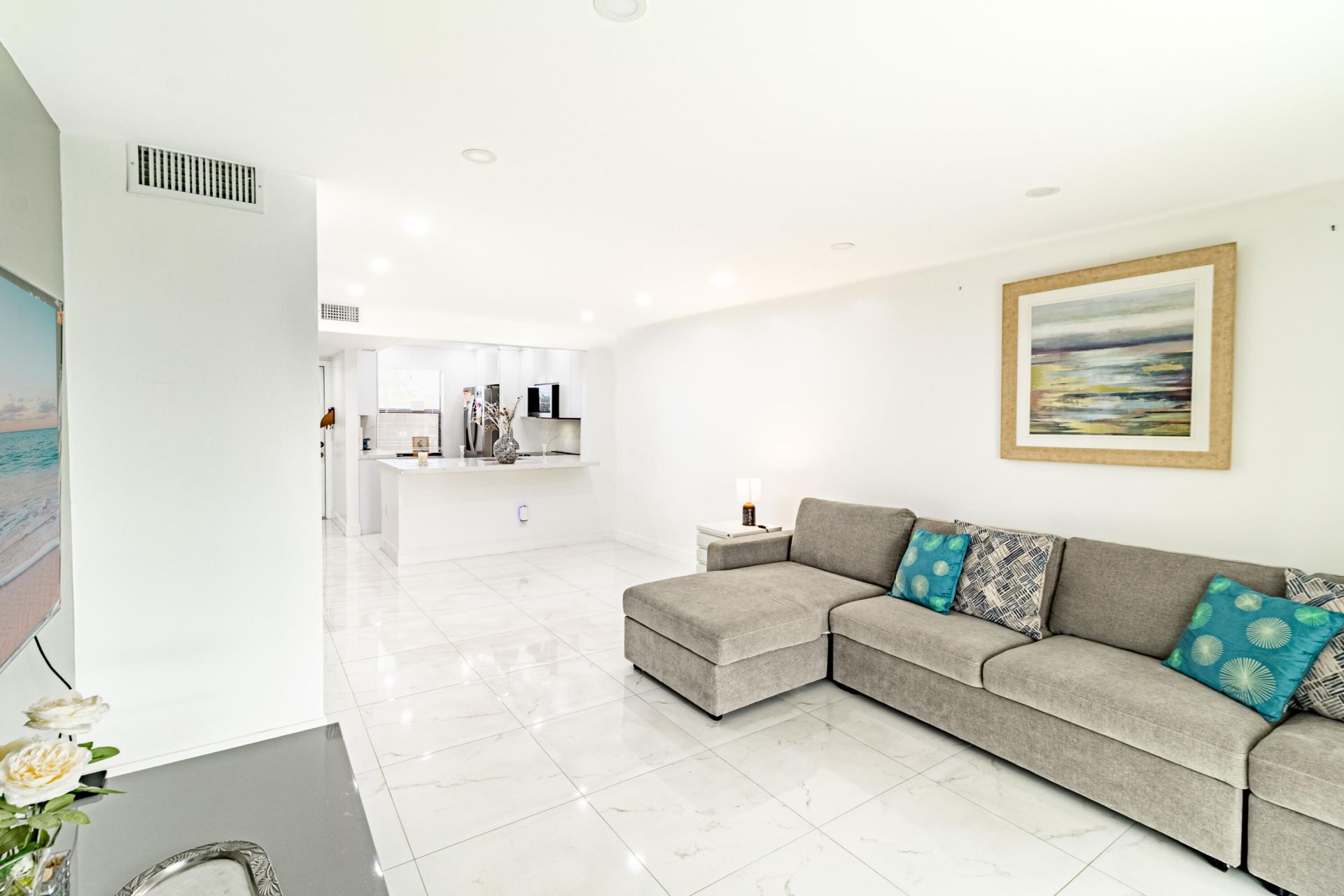 10331 Sunrise Lakes Boulevard, Unit 302, Sunrise, FL 33322 Photo