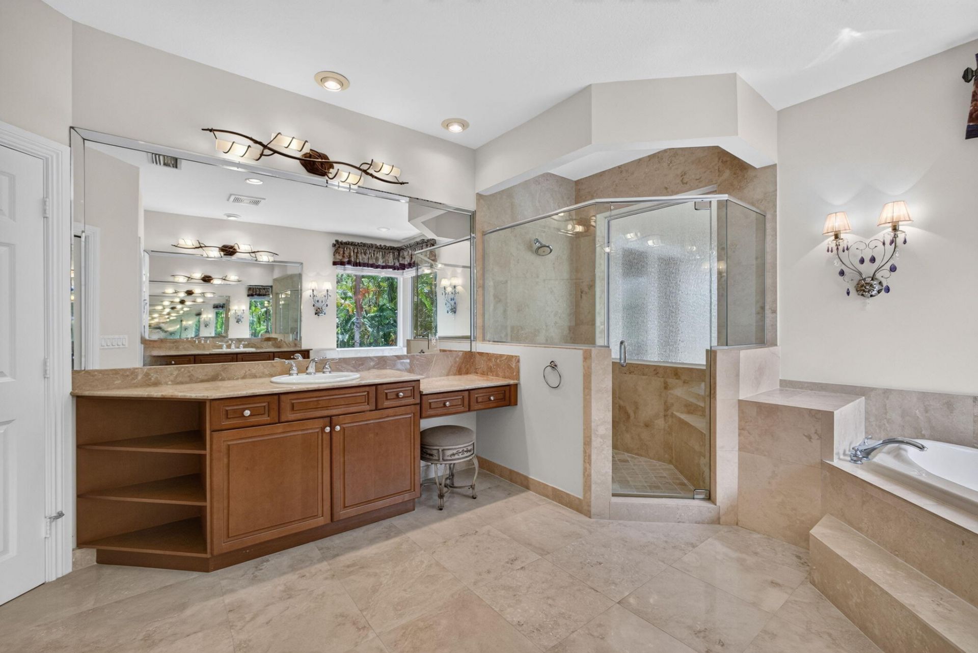 5133 Isabella Drive, Palm Beach Gardens, FL 33418 Photo
