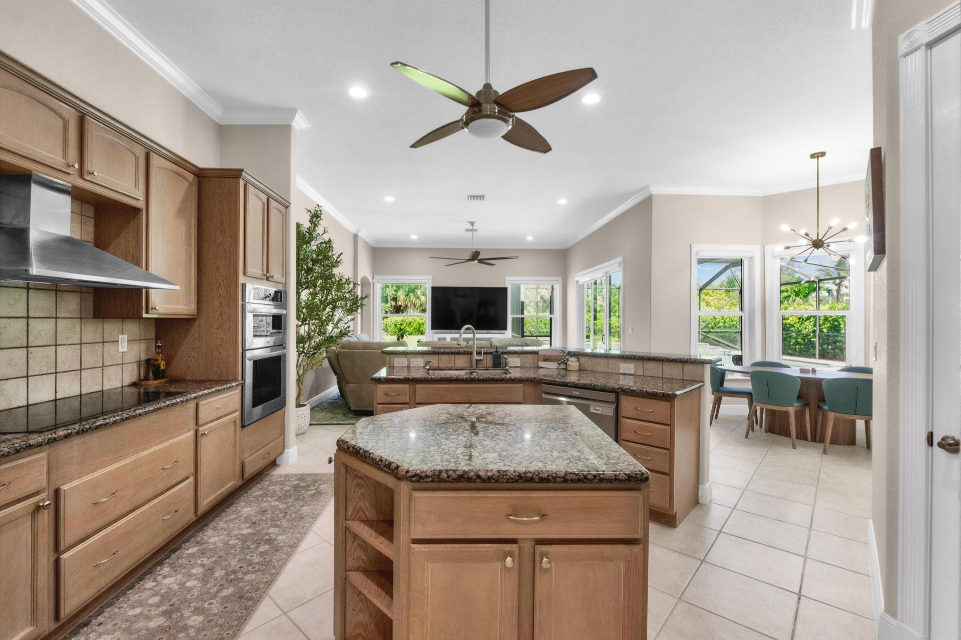 5730 NW 66th Way, Parkland, FL 33067 Photo