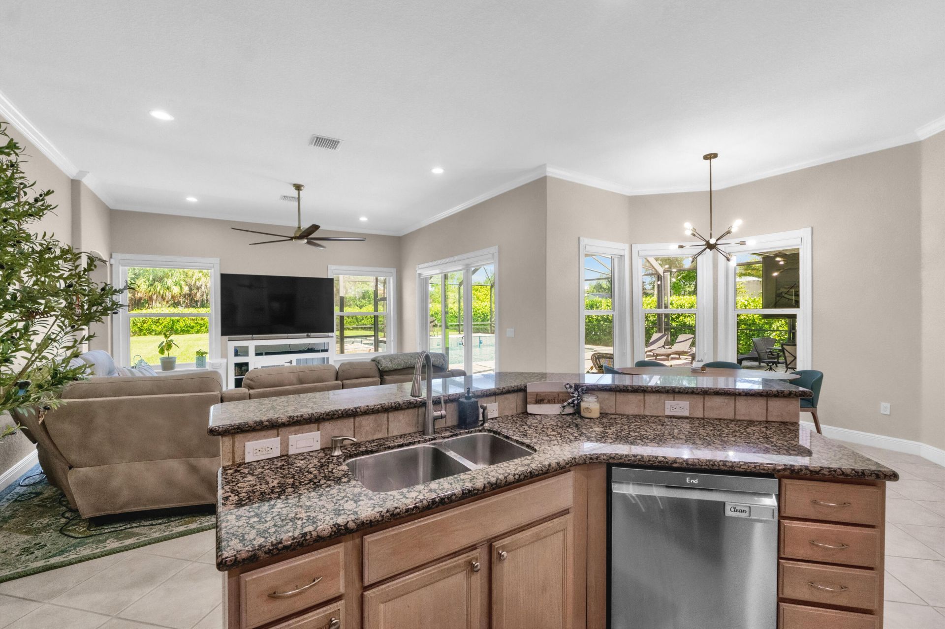 5730 NW 66th Way, Parkland, FL 33067 Photo
