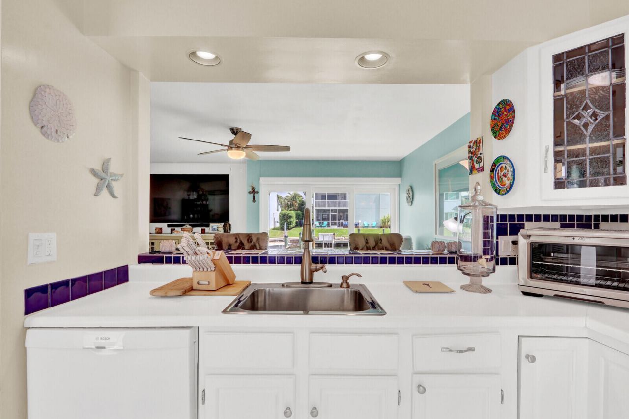 129 Lehane Terrace, Unit 133, North Palm Beach, FL 33408 Photo