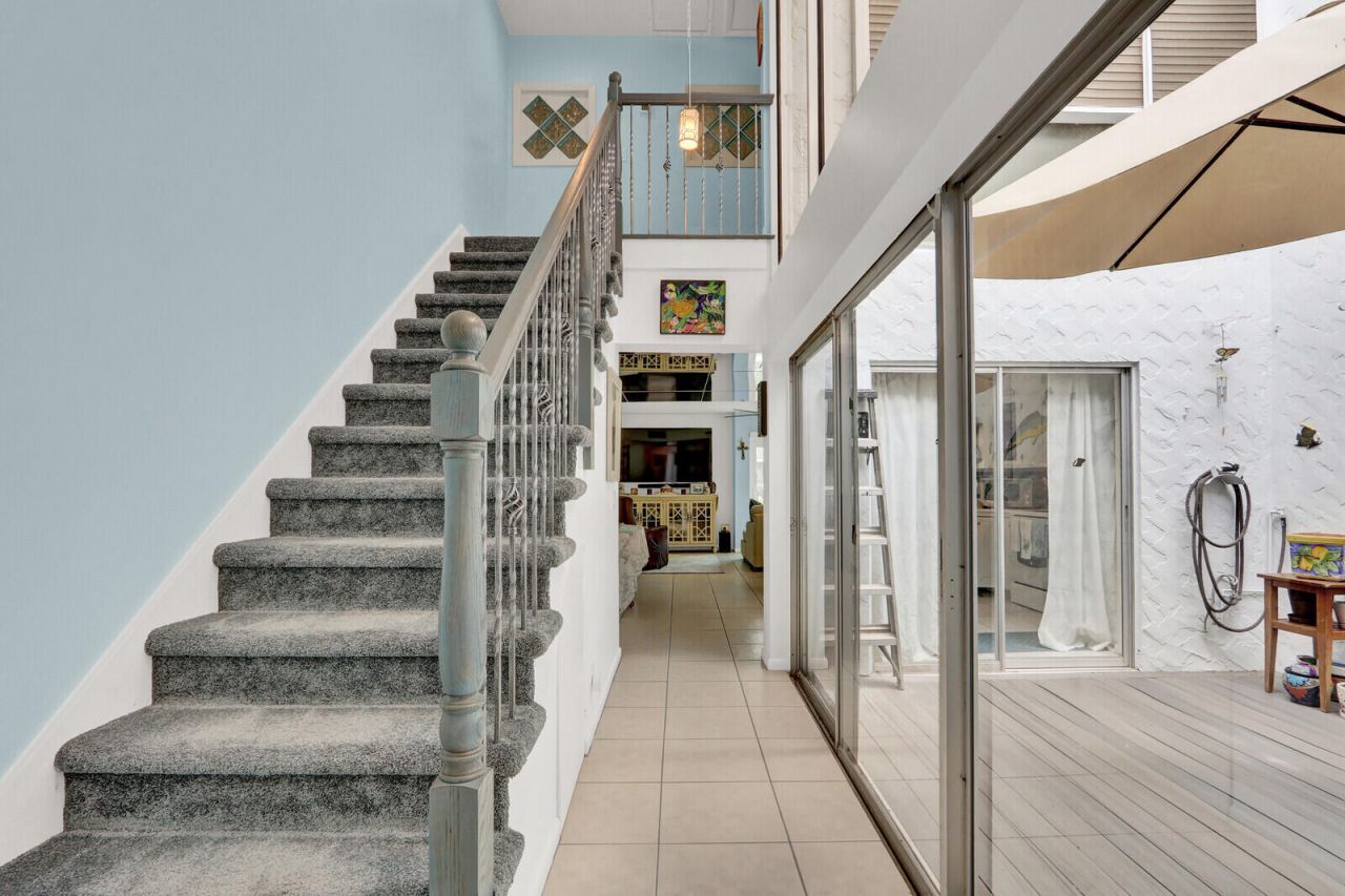 129 Lehane Terrace, Unit 133, North Palm Beach, FL 33408 Photo