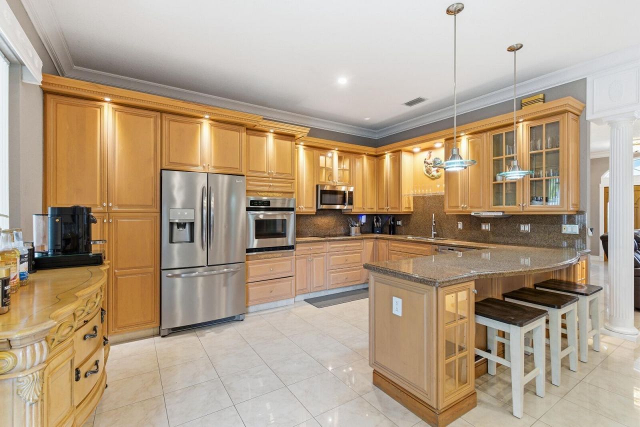 2570 SE 4th Place, Homestead, FL 33033 Photo