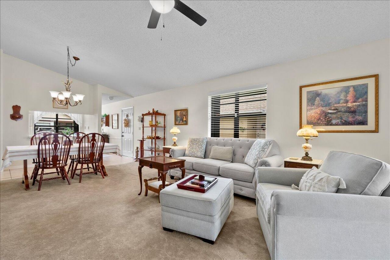 1430 Pines Lane, West Palm Beach, FL 33415 Photo