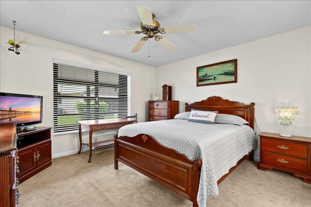 1430 Pines Lane, West Palm Beach, FL 33415 Photo