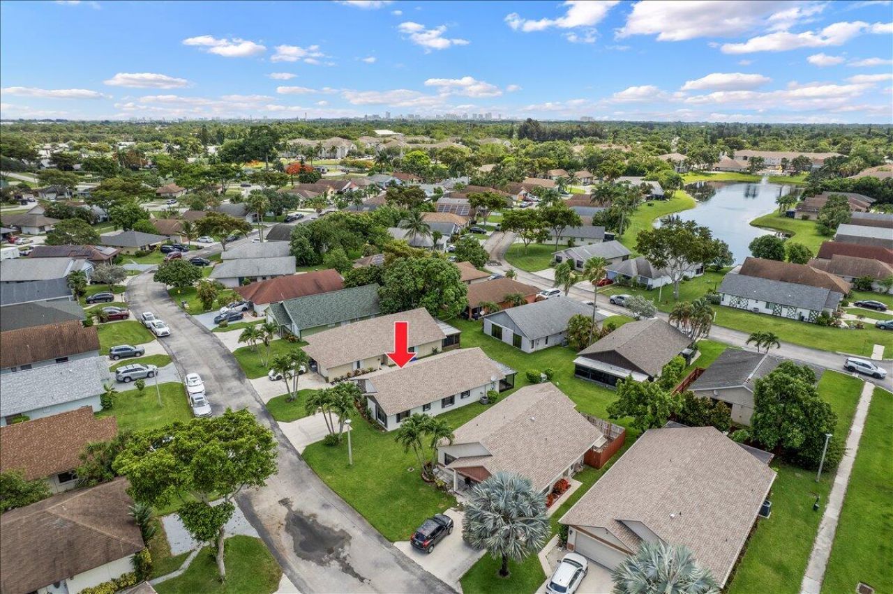 1430 Pines Lane, West Palm Beach, FL 33415 Photo