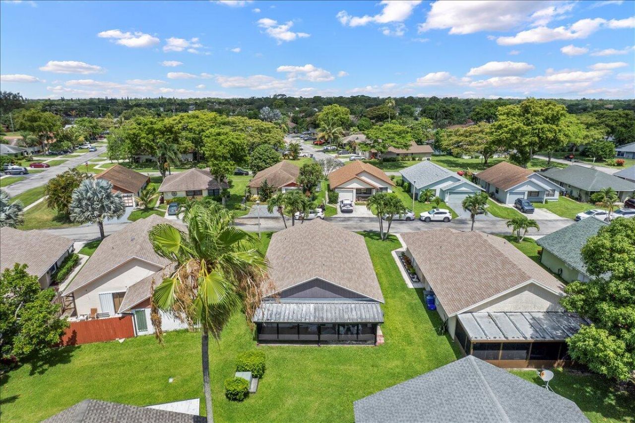 1430 Pines Lane, West Palm Beach, FL 33415 Photo