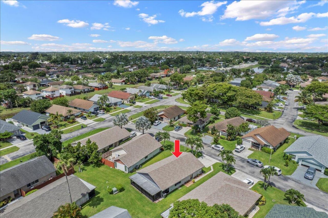 1430 Pines Lane, West Palm Beach, FL 33415 Photo