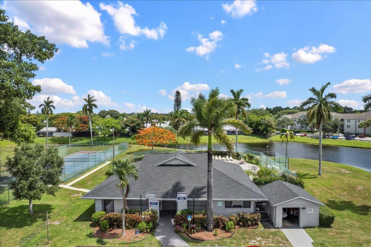 1430 Pines Lane, West Palm Beach, FL 33415 Photo