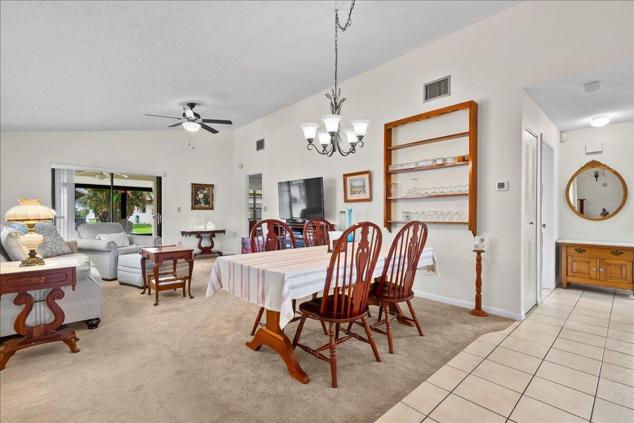 1430 Pines Lane, West Palm Beach, FL 33415 Photo