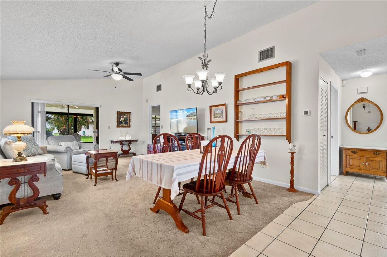 1430 Pines Lane, West Palm Beach, FL 33415 Photo