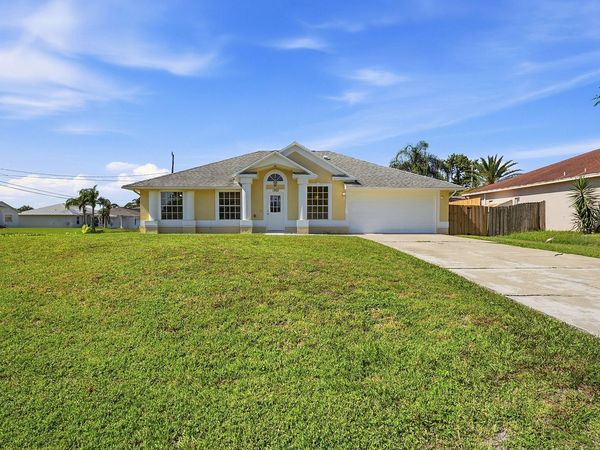 1202 SW Jacqueline Avenue, Port St. Lucie, FL 34953