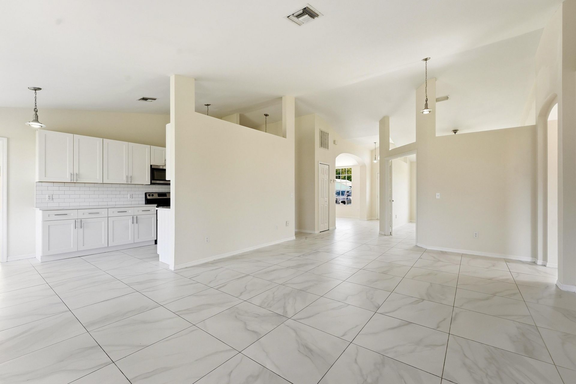 1202 SW Jacqueline Avenue, Port Saint Lucie, FL 34953 Photo