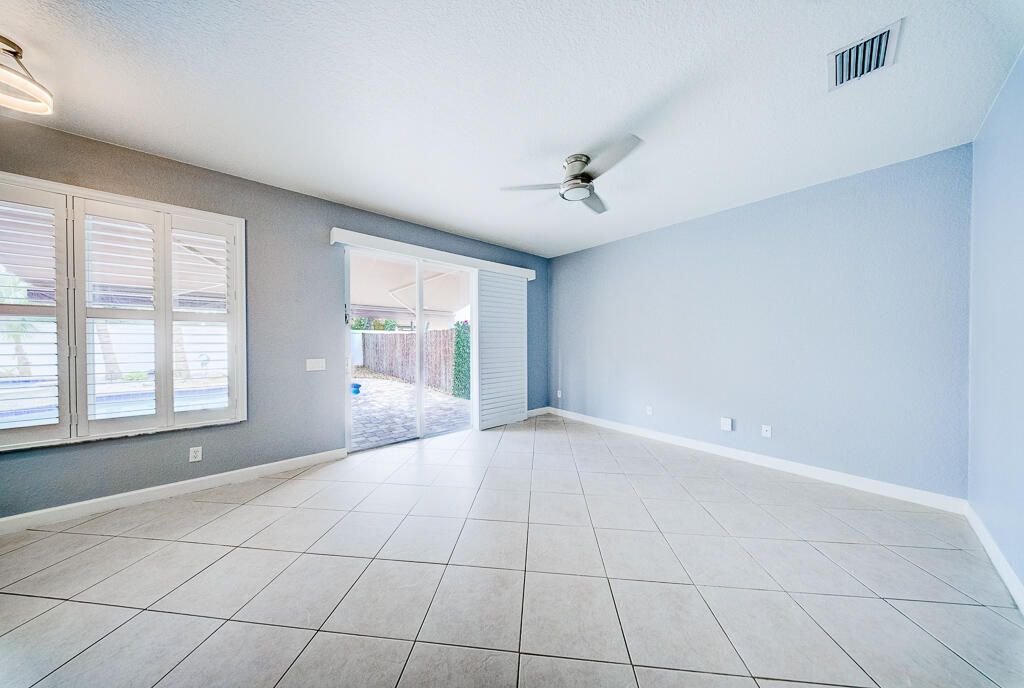 11436 Blue Violet Lane, Royal Palm Beach, FL 33411 Photo