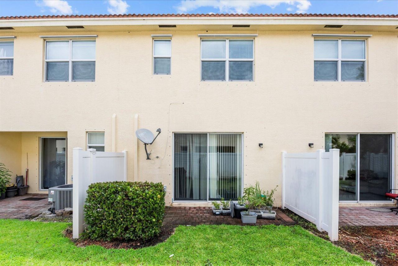 9500 SW Otter Lane, Stuart, FL 34997 Photo