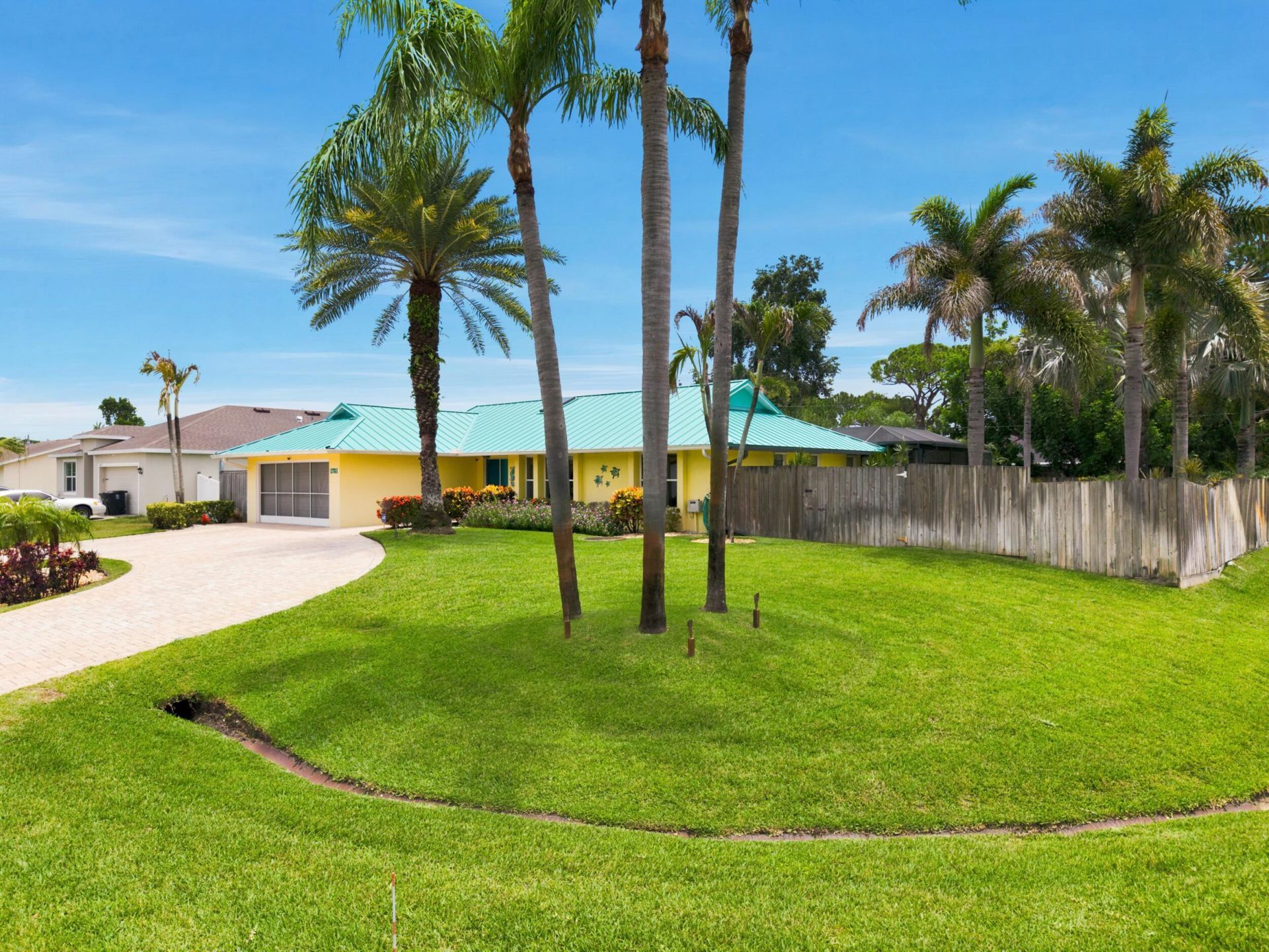 1781 SE Fallon Drive, Port Saint Lucie, FL 34983 Photo