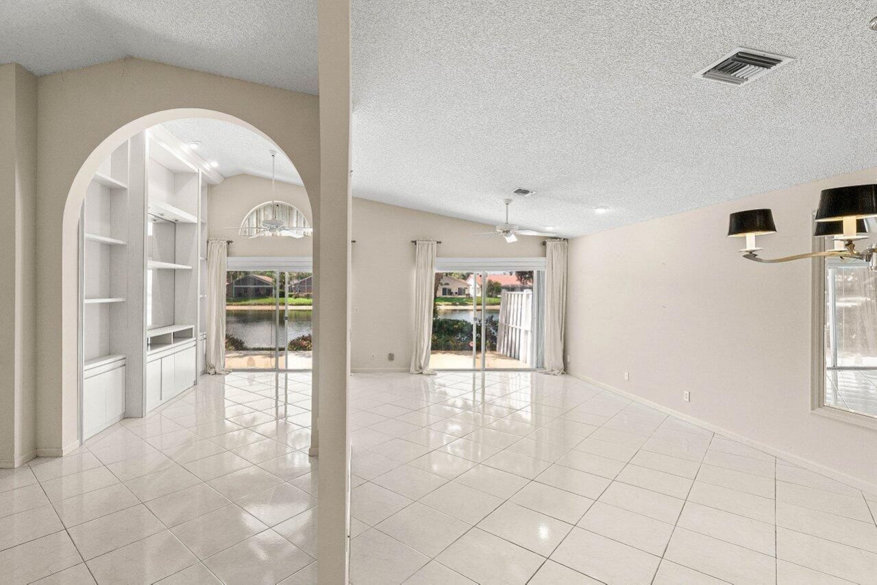 9763 Harbour Lake Circle S, Boynton Beach, FL 33437 Photo