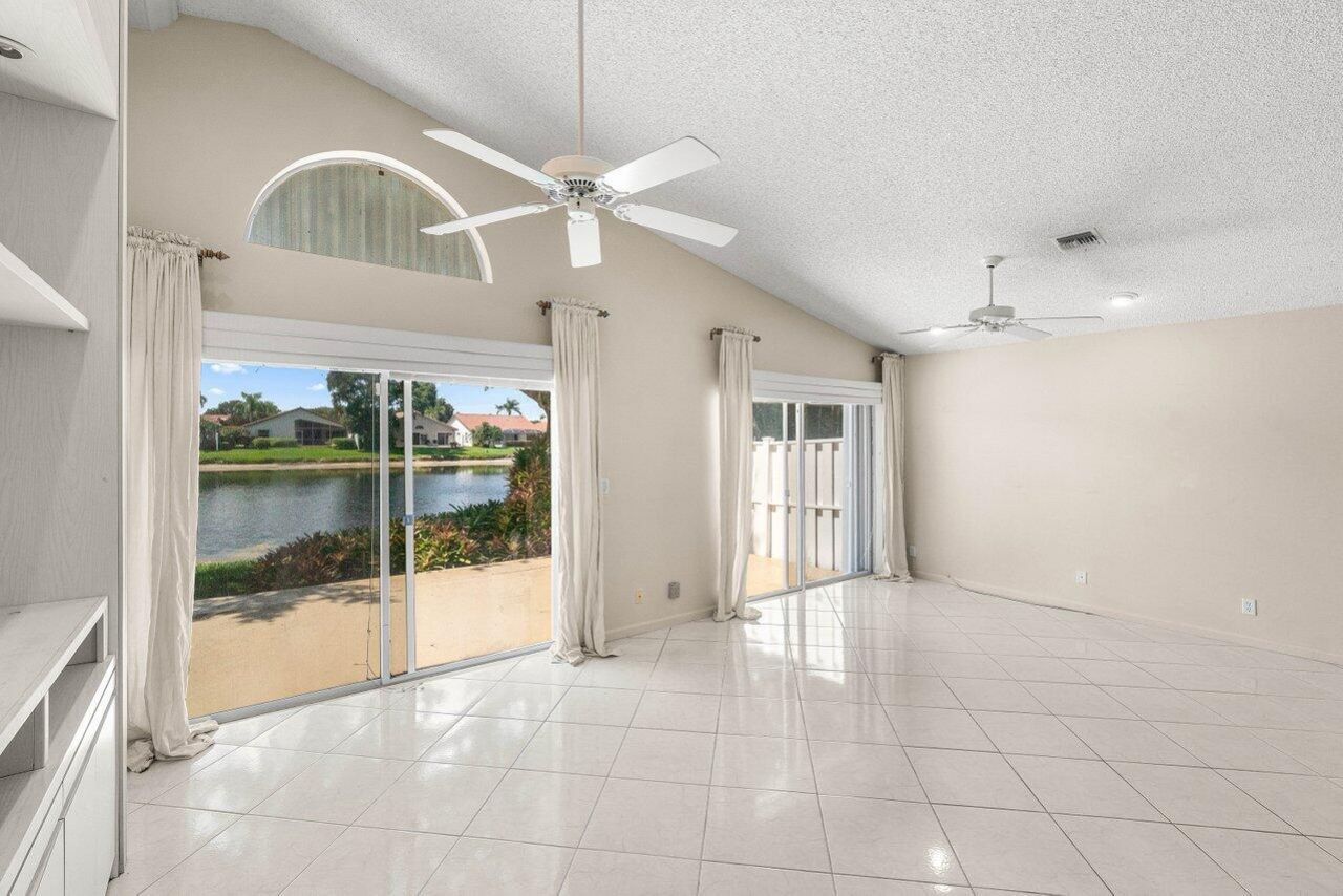 9763 Harbour Lake Circle S, Boynton Beach, FL 33437 Photo