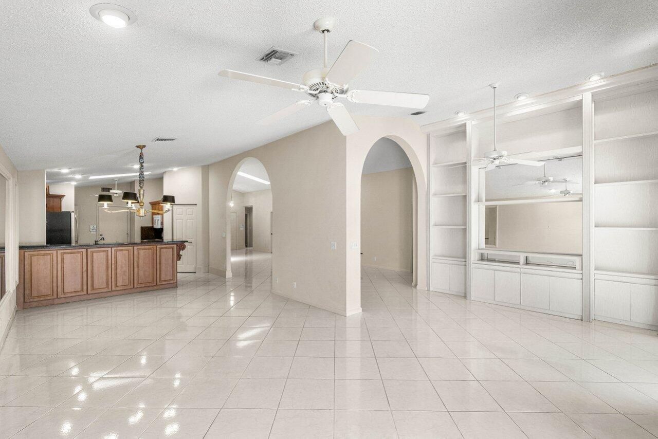 9763 Harbour Lake Circle S, Boynton Beach, FL 33437 Photo