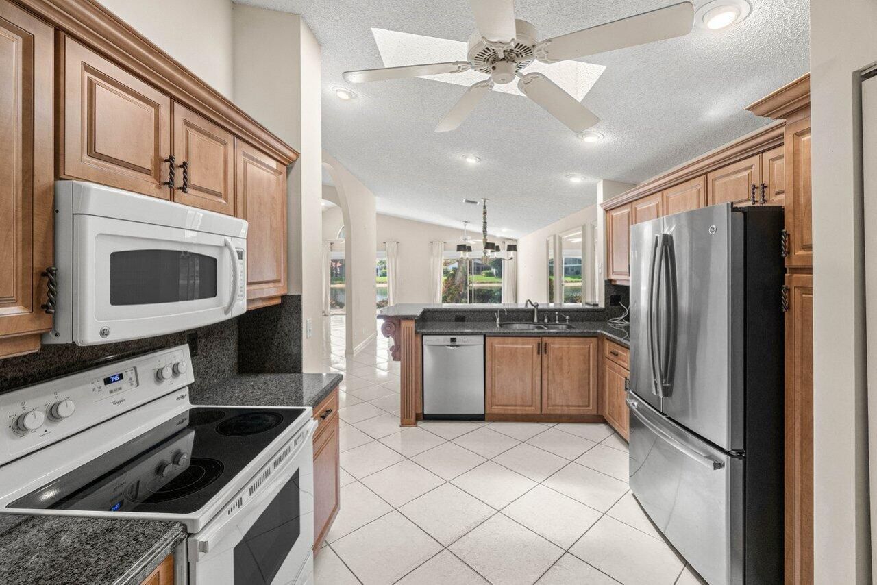 9763 Harbour Lake Circle S, Boynton Beach, FL 33437 Photo