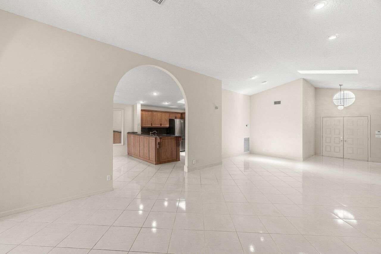 9763 Harbour Lake Circle S, Boynton Beach, FL 33437 Photo