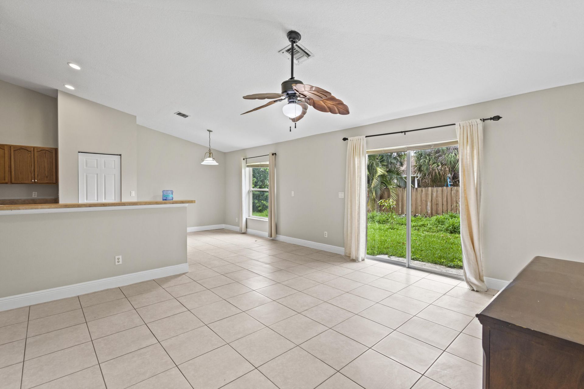 2134 SW Savage Boulevard, Port Saint Lucie, FL 34953 Photo