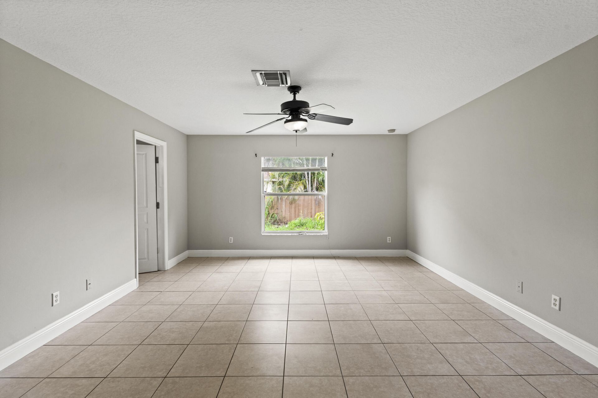 2134 SW Savage Boulevard, Port Saint Lucie, FL 34953 Photo