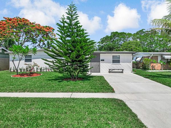 12063 Acapulco Avenue, Cabana Colony, FL 33410