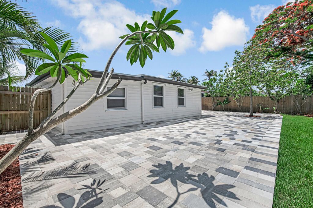 12063 Acapulco Avenue, Cabana Colony, FL 33410 Photo
