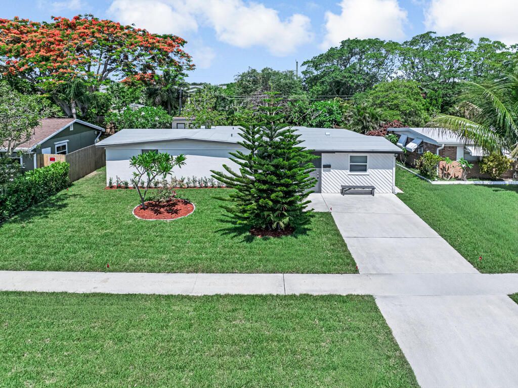 12063 Acapulco Avenue, Cabana Colony, FL 33410 Photo