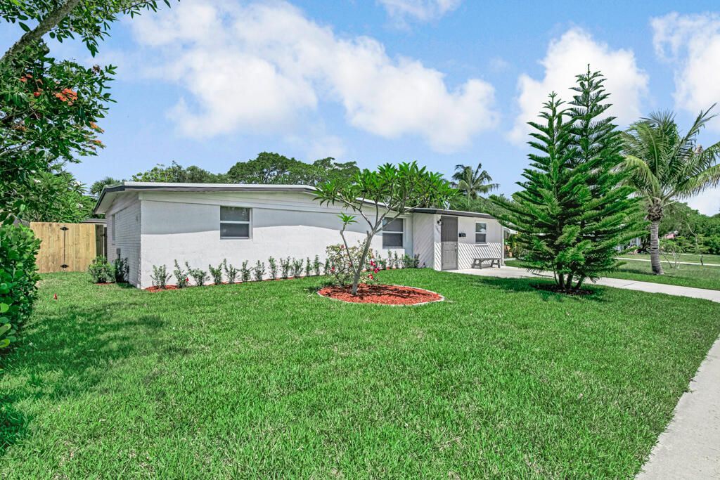 12063 Acapulco Avenue, Cabana Colony, FL 33410 Photo