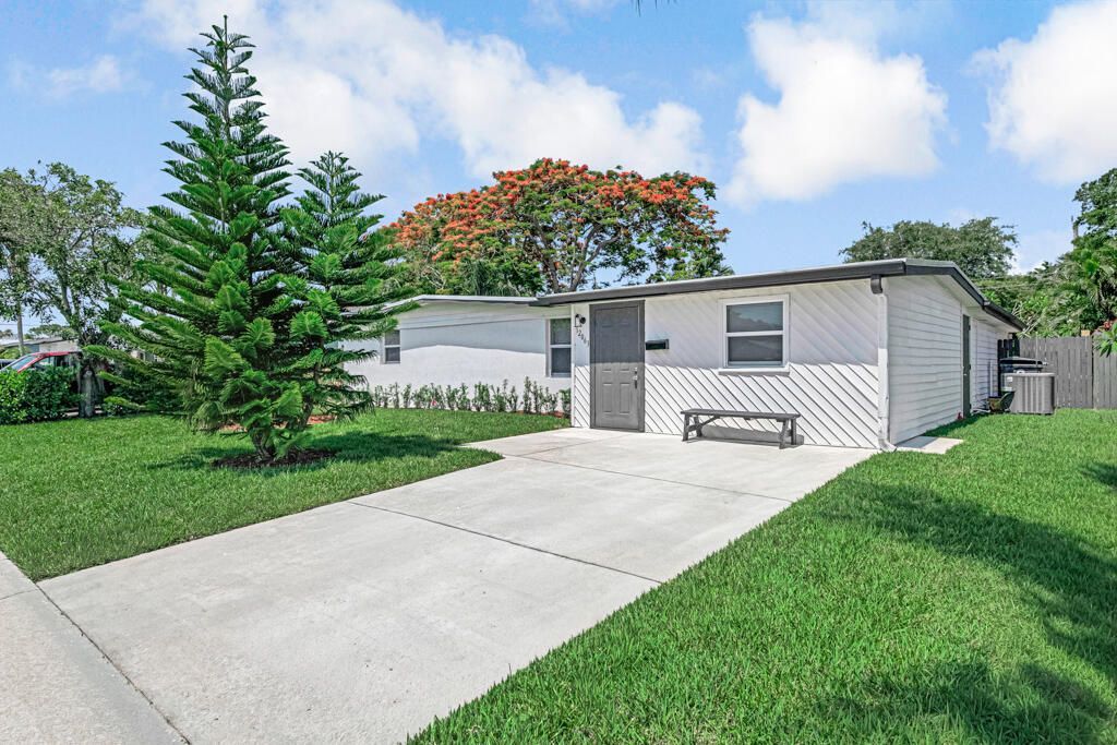12063 Acapulco Avenue, Cabana Colony, FL 33410 Photo