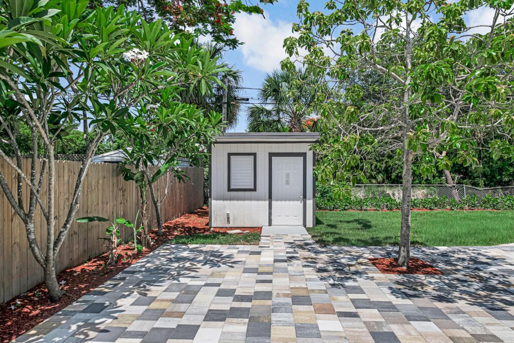 12063 Acapulco Avenue, Cabana Colony, FL 33410 Photo