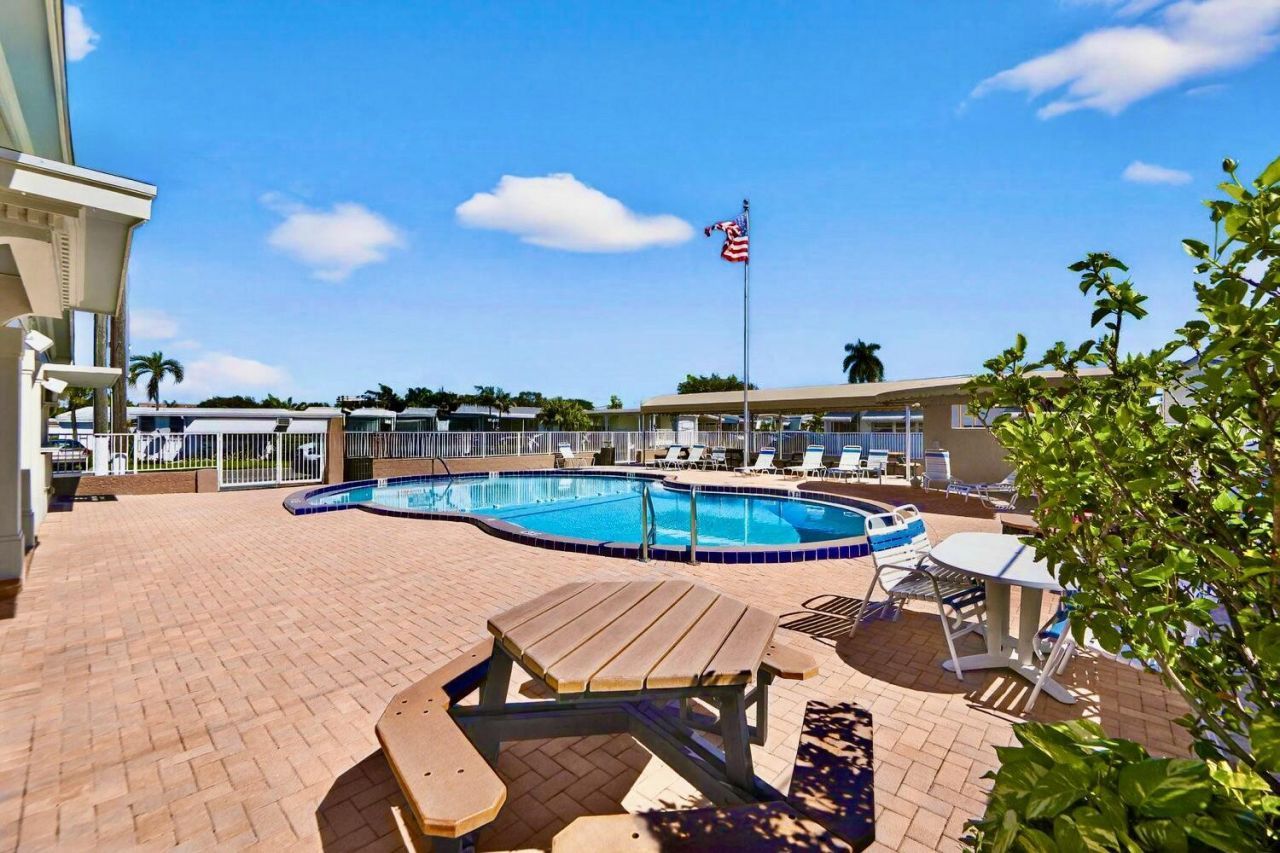 1554 S 33rd Road, Hollywood, FL 33021 Photo