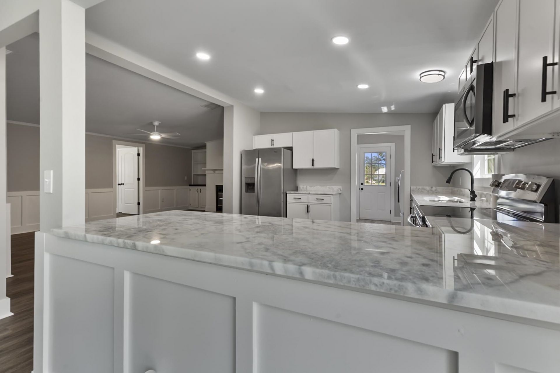 4707 Julious Ln. Photo 12