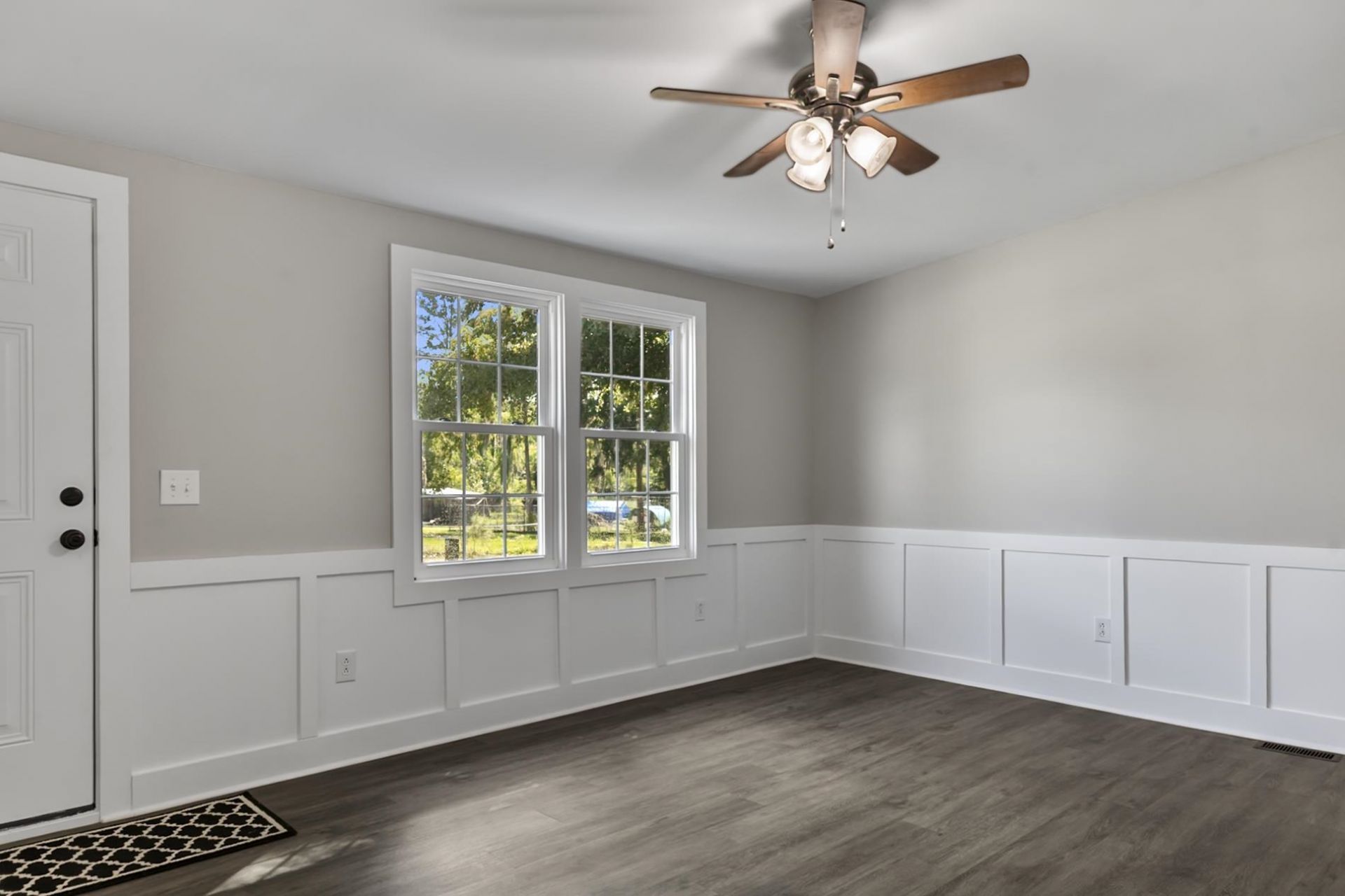 4707 Julious Ln. Photo 7
