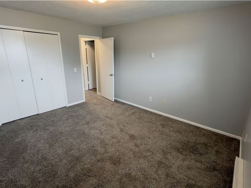 229 Brunswick Drive, Elyria, OH 44035 Photo 23