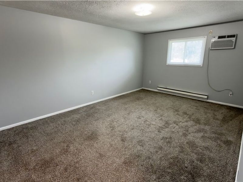 229 Brunswick Drive, Elyria, OH 44035 Photo 24