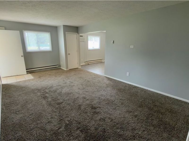 229 Brunswick Drive, Elyria, OH 44035 Photo 5