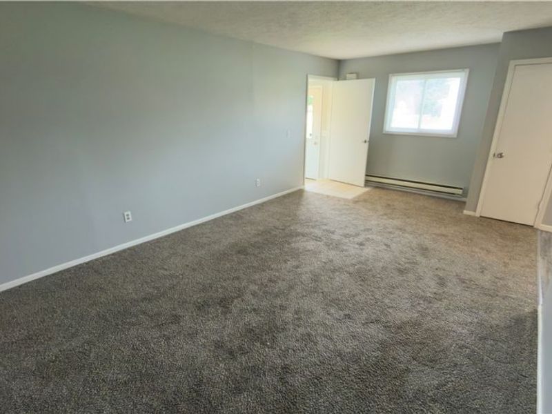 229 Brunswick Drive, Elyria, OH 44035 Photo 6