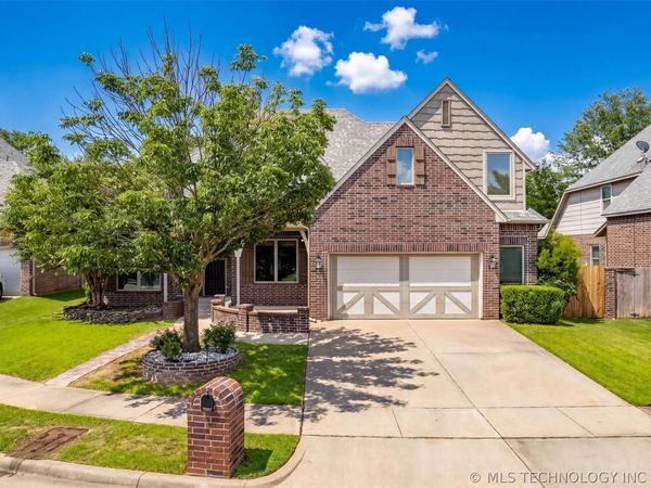 4105 S Palm Avenue , Broken Arrow, OK 74011