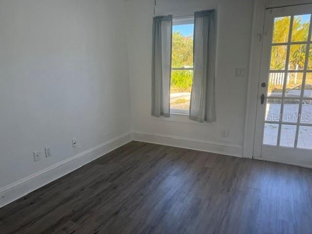 617 Siesta Drive , Sarasota, FL 34242 Photo